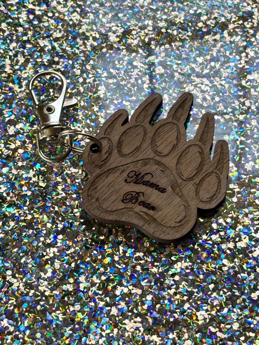 Engraved Wooden mama bear Paw Keychain - Brown